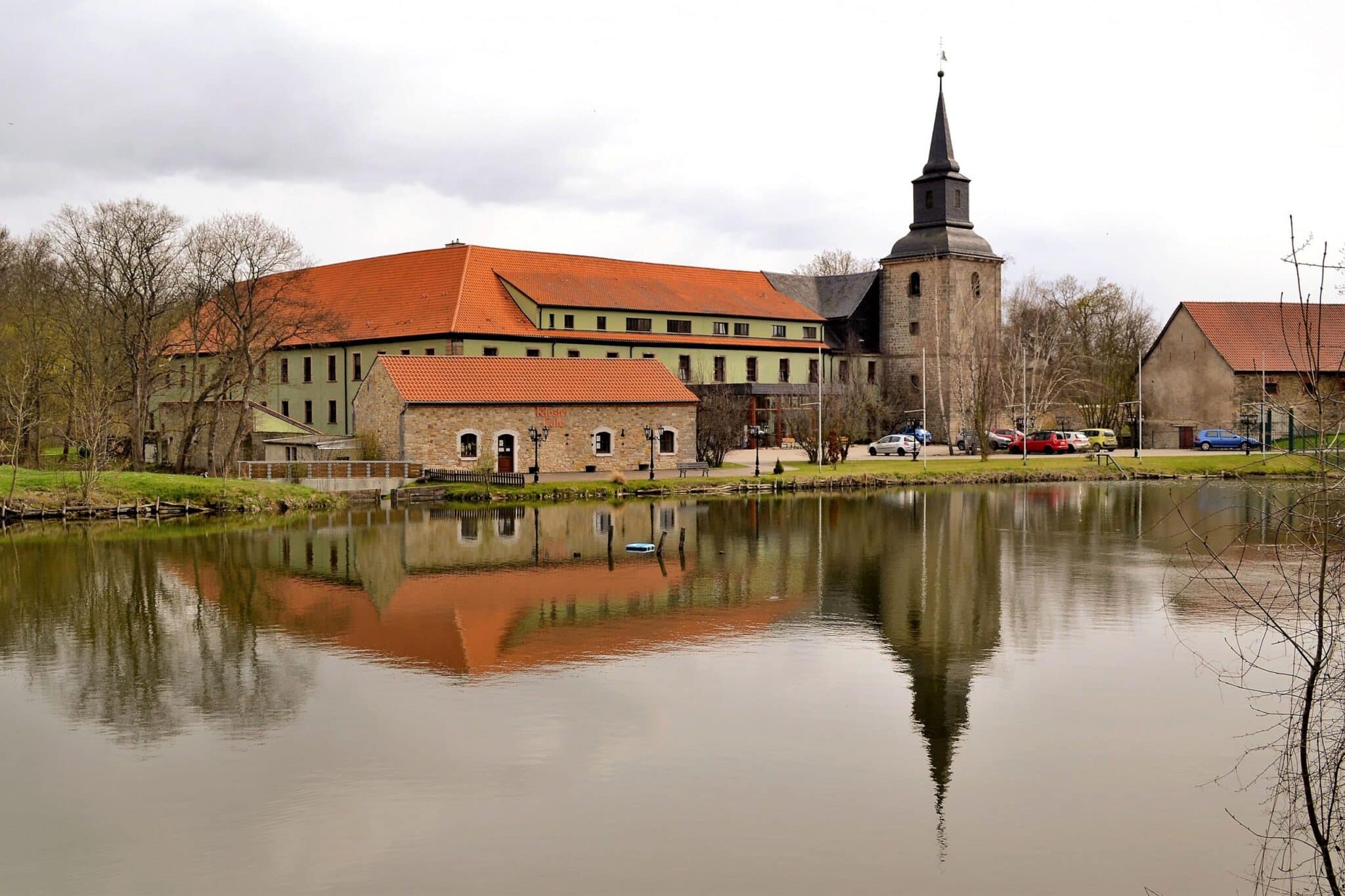 Eine interessante Geschichte hat das Kloster Meyendorf. das heute ein Pflegeheim beherbergt.